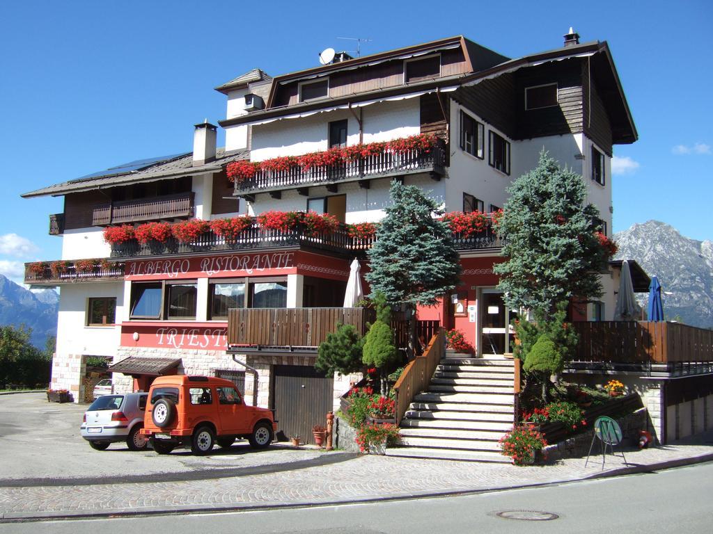 Albergo Trieste ตามเบร ดัลปาโก ภายนอก รูปภาพ